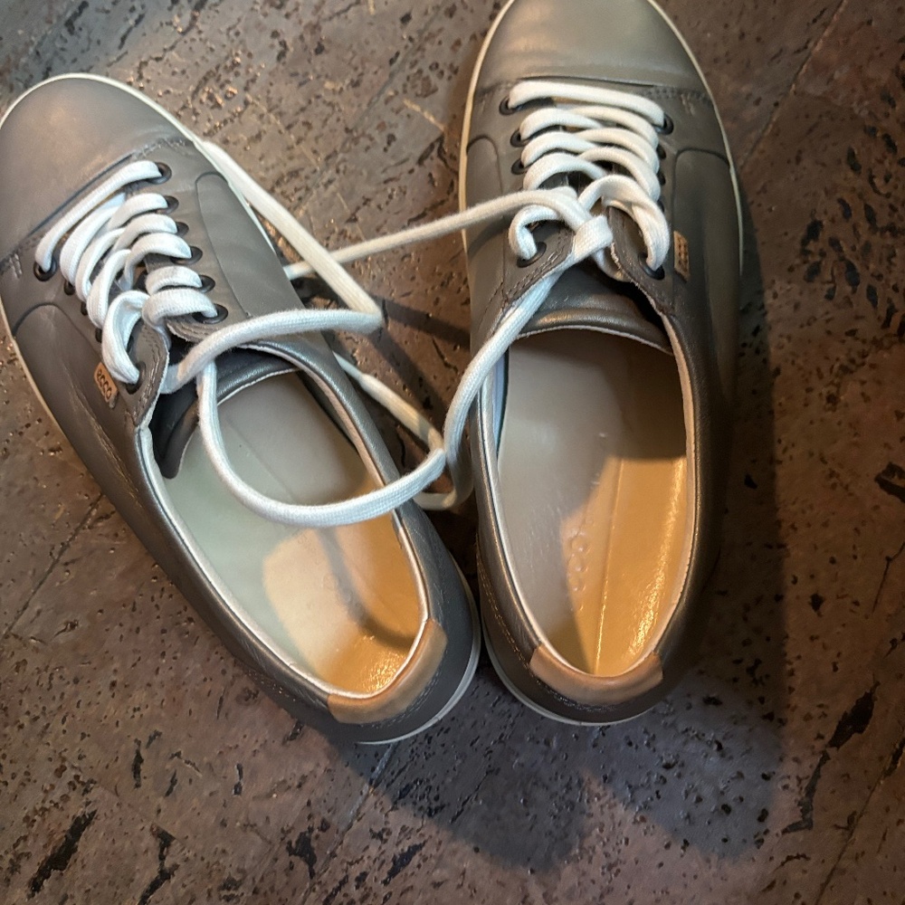 Ecco soft 7 women’s sneakers